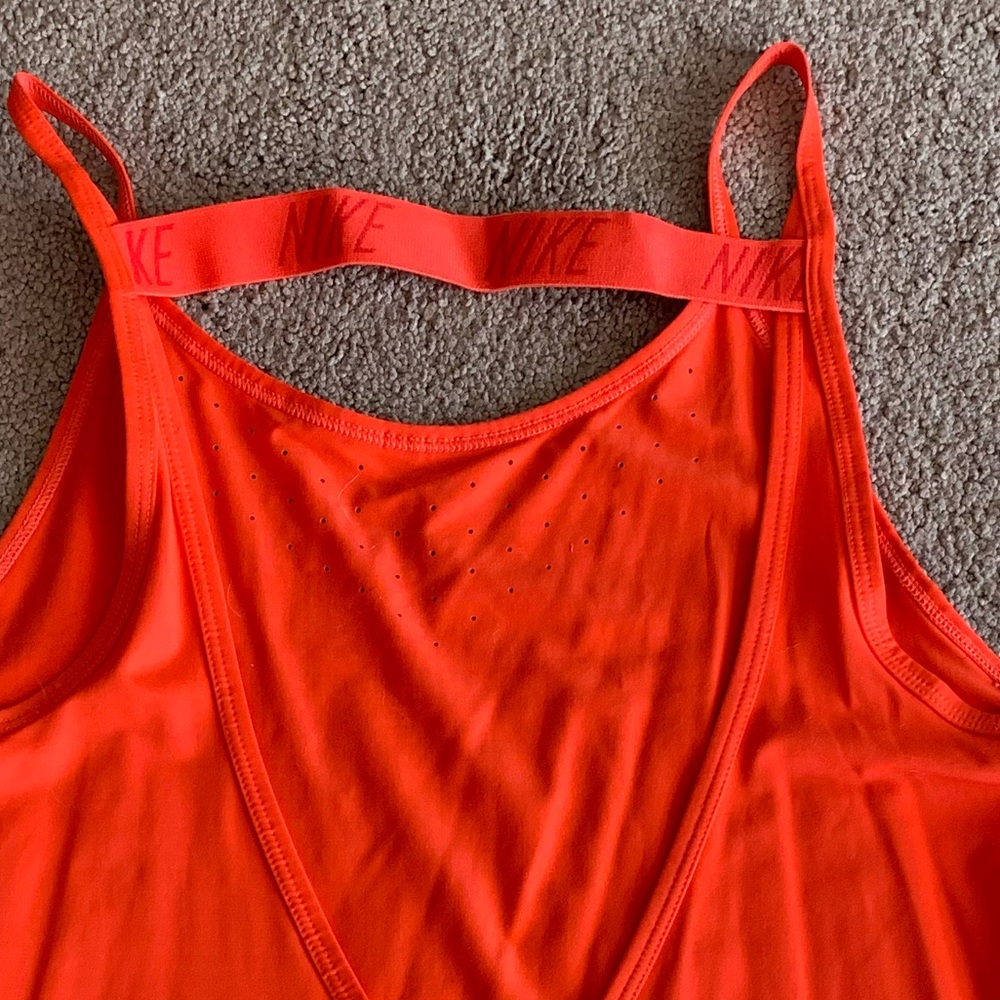 Nike tank - Picture 5 of 5